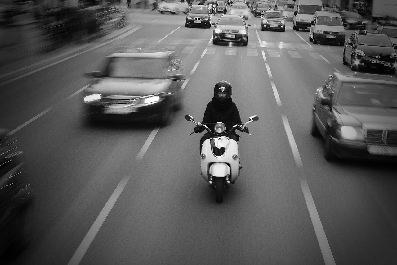 電瓶車新規(guī)出臺，綠色出行新風尚引領(lǐng)道路安全未來